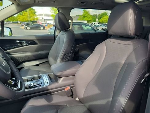 New 2026 Kia Carnival SX Prestige FWD image 14