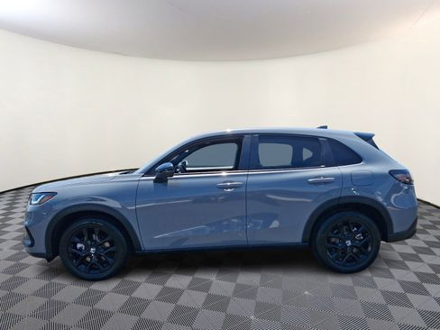 Used 2024 Honda HR-V Sport image 4