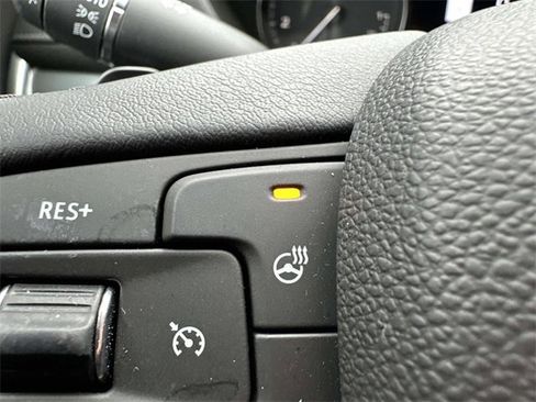 Certified 2023 Cadillac XT4 Premium Luxury w/ Technology Package image 73