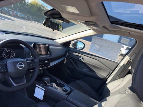 New 2026 Nissan Rogue SV w/ SV Premium Package image 25