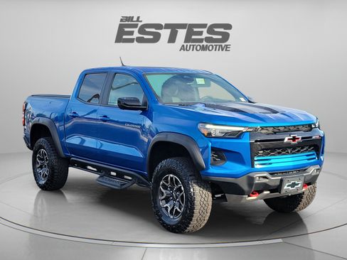 Used 2023 Chevrolet Colorado ZR2 w/ ZR2 Convenience Package III AWD/4WD image 5