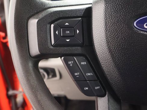 Certified 2017 Ford F550 4x4 Regular Cab Super Duty image 18