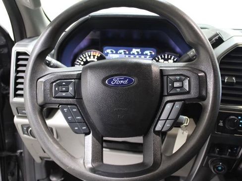 Used 2021 Ford F250 XLT w/ XLT Premium Package image 38