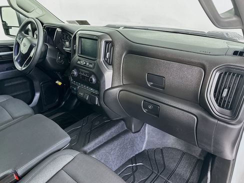 Used 2025 Chevrolet Silverado 2500 Custom w/ Custom Value Package AWD/4WD image 29