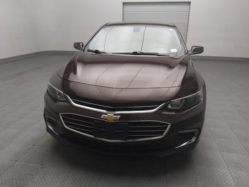 Used 2016 Chevrolet Malibu LT image 15