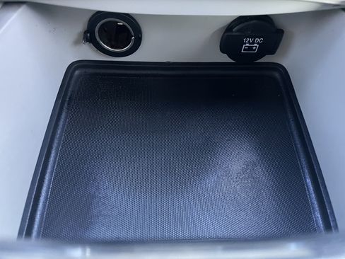 Used 2017 Dodge Grand Caravan SXT FWD image 15