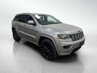 Used 2018 Jeep Grand Cherokee Altitude