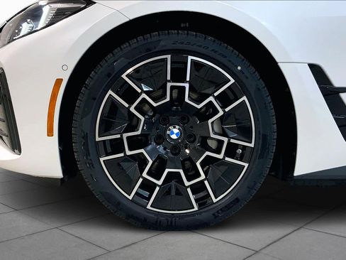 New 2026 BMW i4 xDrive40i w/ M Sport Package image 11