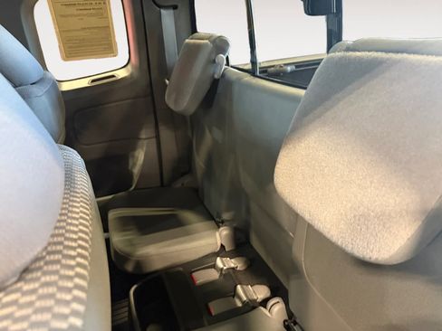 Used 2014 Toyota Tacoma 2WD Access Cab w/ SR5 Package image 14