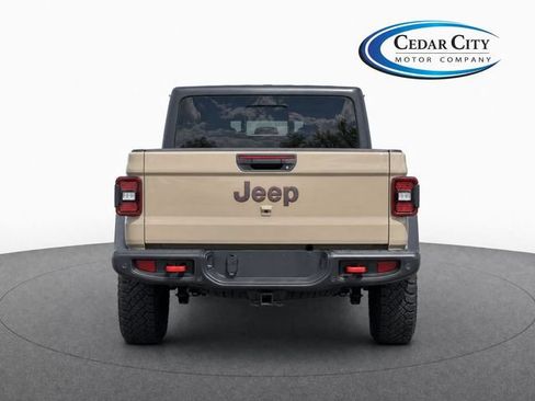 Used 2020 Jeep Gladiator Rubicon AWD/4WD image 7