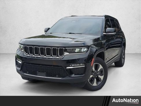 Used 2024 Jeep Grand Cherokee Limited 4xe image 1