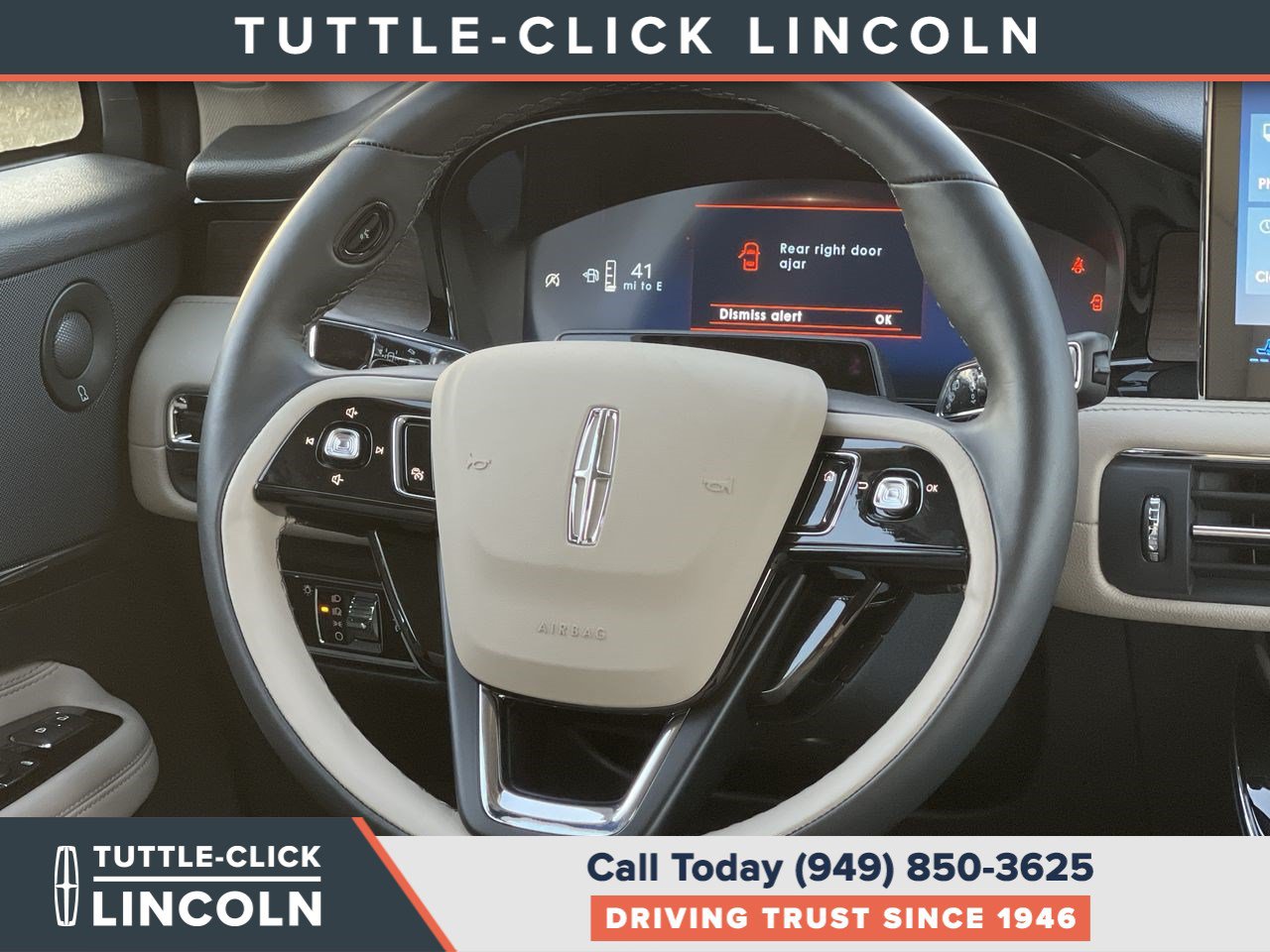 New 2025 Lincoln Corsair Reserve w/ Equipment Group 202A FWD image 15