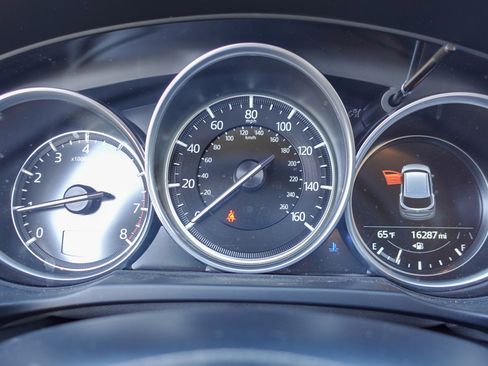 Used 2023 MAZDA CX-5 Carbon Edition image 16