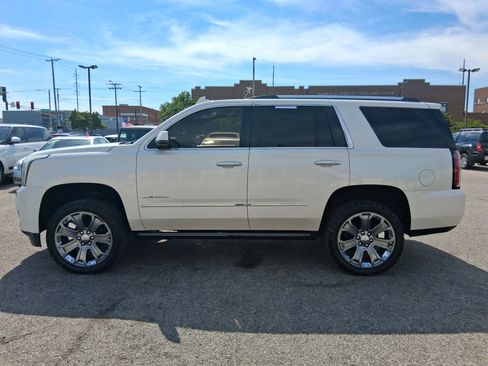 Used 2015 GMC Yukon Denali w/ Open Road Package RWD image 12