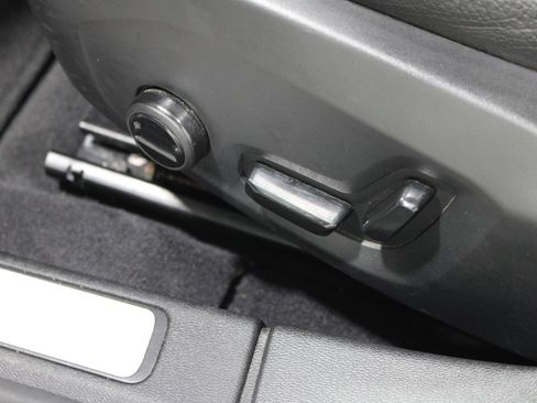 Used 2024 Volvo S60 B5 Plus FWD image 5