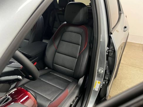New 2026 Chevrolet Equinox RS w/ Convenience Package III FWD image 31