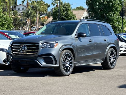 New 2026 Mercedes-Benz GLS 450 GLS 450 image 7