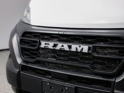 Used 2024 RAM ProMaster 2500 w/ Convenience Group image 4