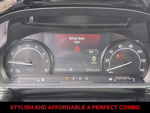 Used 2022 Lincoln Corsair AWD w/ Equipment Group 101A image 20