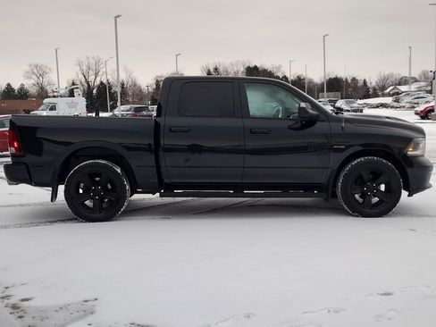 Used 2015 RAM 1500 Sport w/ Black Ram 1500 Sport Group image 15