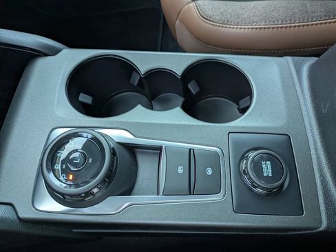 New 2025 Ford Bronco Sport Outer Banks w/ Outer Banks Tech Package+ AWD/4WD image 25