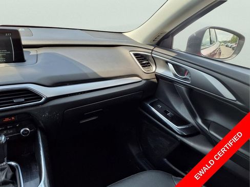 Used 2019 MAZDA CX-9 Touring AWD/4WD image 16