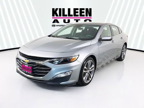 Used 2025 Chevrolet Malibu LT FWD image 3