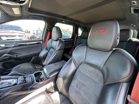 Used 2014 Porsche Cayenne GTS image 12