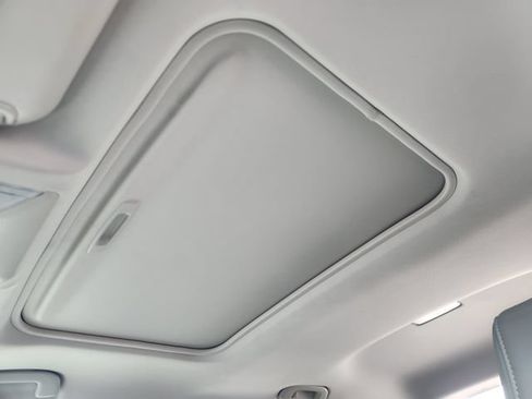 Certified 2025 Toyota RAV4 XLE Premium AWD/4WD image 23