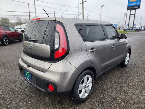 Used 2018 Kia Soul image 19