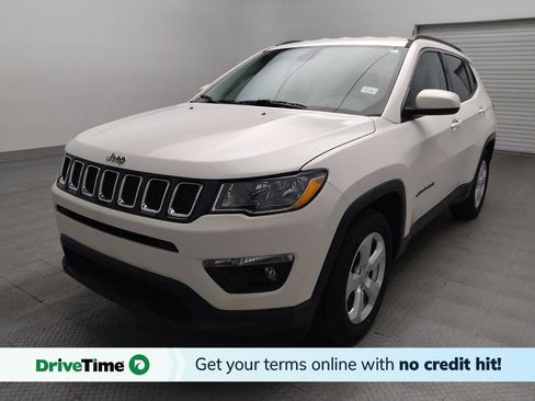 Used 2019 Jeep Compass Latitude FWD image 1