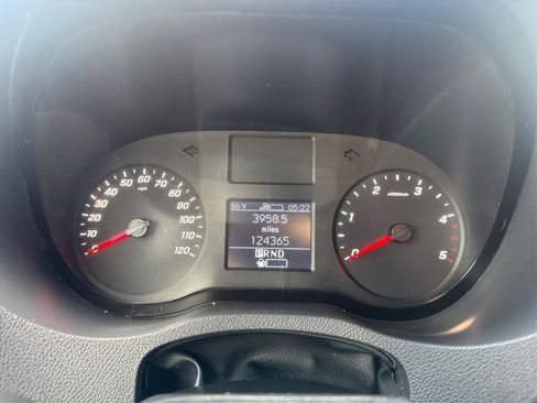 Used 2019 Mercedes-Benz Sprinter 144 image 10