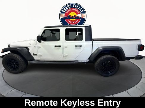 Used 2020 Jeep Gladiator Sport w/ Quick Order Package 24S AWD/4WD image 9