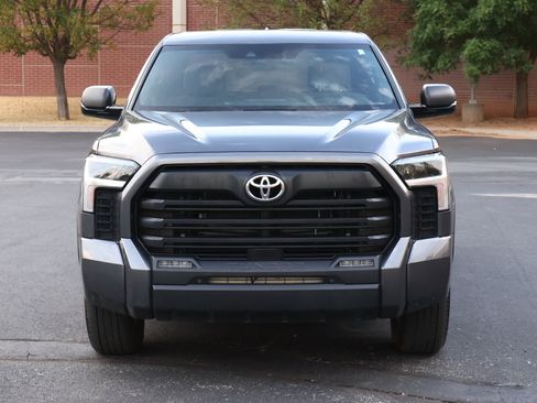 Used 2025 Toyota Tundra SR5 w/ SR5 Convenience Package AWD/4WD image 27