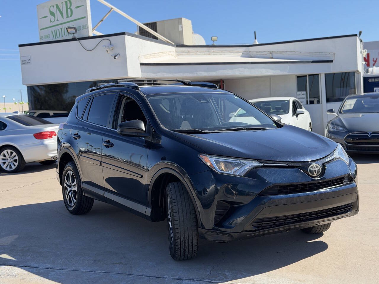Used 2017 Toyota RAV4 LE w/ Carpet Mat Package FWD image 3