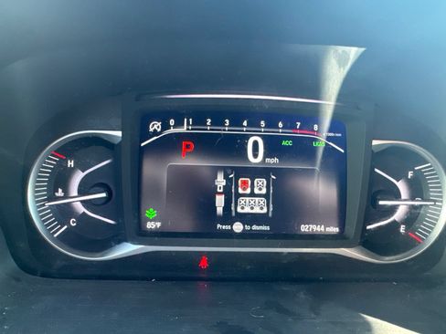 Used 2023 Honda Passport EX-L image 9
