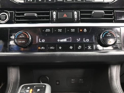Used 2022 Nissan Pathfinder Platinum w/ Cargo Package FWD image 30