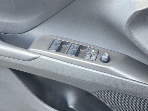 Used 2024 Toyota Camry SE FWD image 28