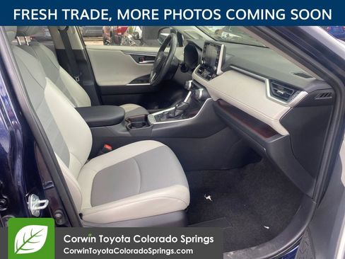 Used 2020 Toyota RAV4 Limited AWD/4WD image 11