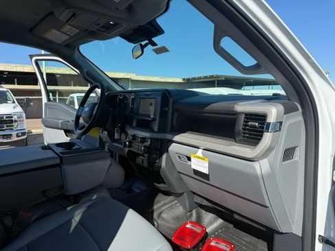 New 2026 Ford F550 4x4 Crew Cab Super Duty image 28