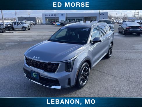 Used 2024 Kia Sorento S image 20