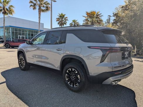 New 2026 Chevrolet Traverse Z71 w/ Enhanced Driving Package AWD/4WD image 5