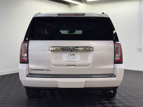Used 2018 GMC Yukon XL Denali image 6