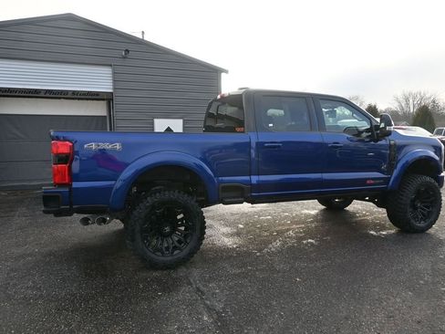 New 2026 Ford F250 Lariat w/ Black Appearance Package AWD/4WD image 7