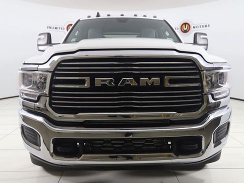 Used 2024 RAM 3500 SLT w/ Quick Order Package 2YG SLT AWD/4WD image 45