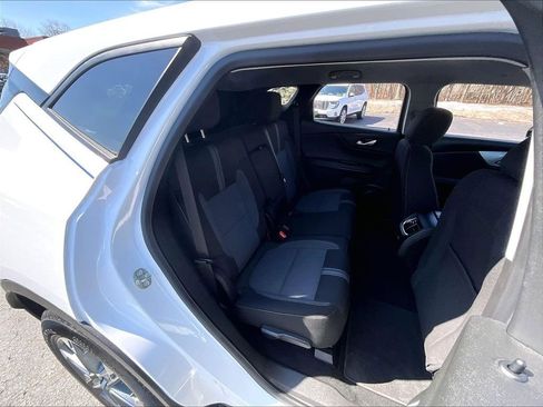 Used 2023 Chevrolet Blazer LT AWD/4WD image 15