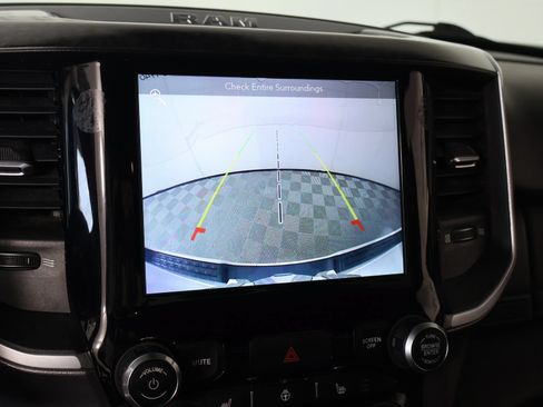 Used 2019 RAM 1500 Big Horn AWD/4WD image 6