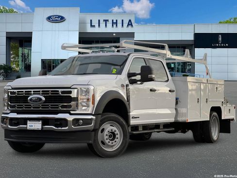 New 2026 Ford F550 4x4 Crew Cab Super Duty image 1