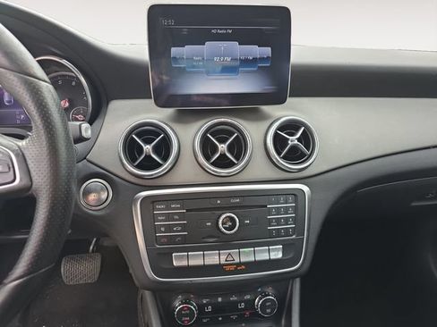 Used 2018 Mercedes-Benz CLA 250 4MATIC w/ AMG Line Exterior image 10