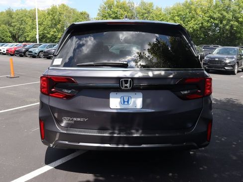 Used 2026 Honda Odyssey EX-L image 4